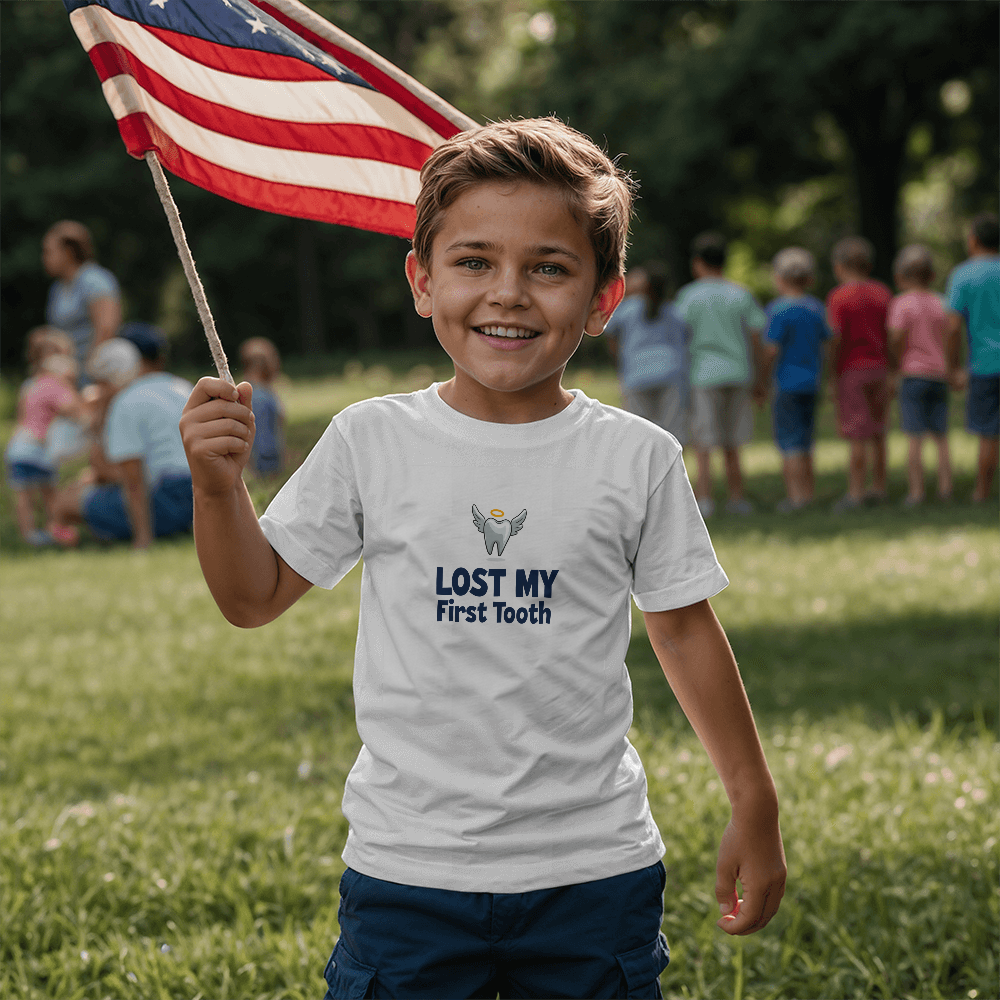 T-shirt white: I Lost My First Tooth Youth Size