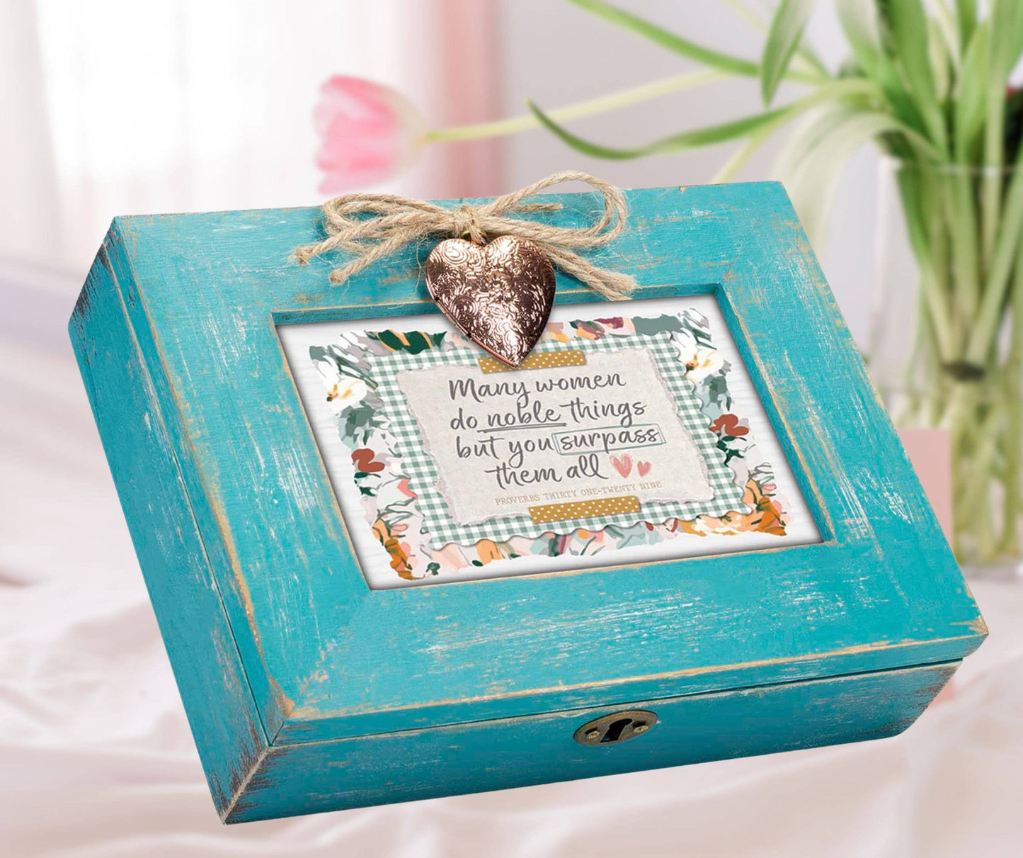 Musical Keepsake Box for a Noble Woman