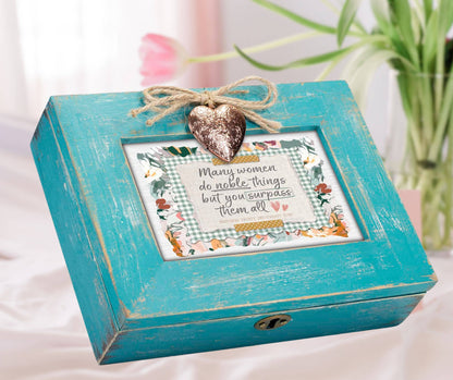 Musical Keepsake Box for a Noble Woman