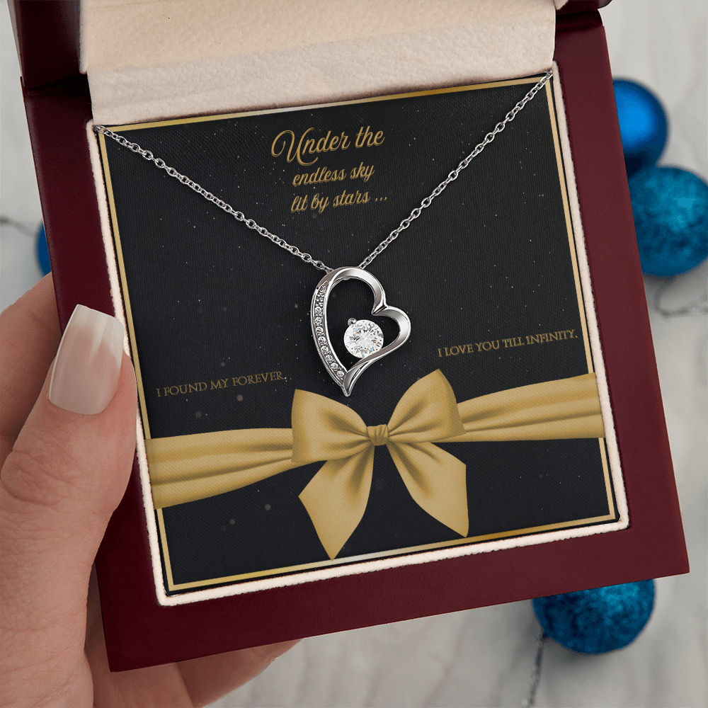 ✨ Forever Love Necklace – A Golden Whisper of Infinite Devotion