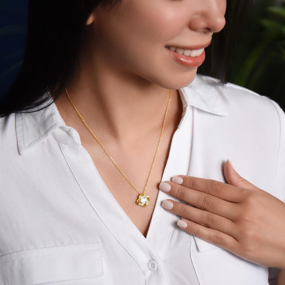 💖 Heart-to-Heart Pendant Necklace: Non-Message Card Edition